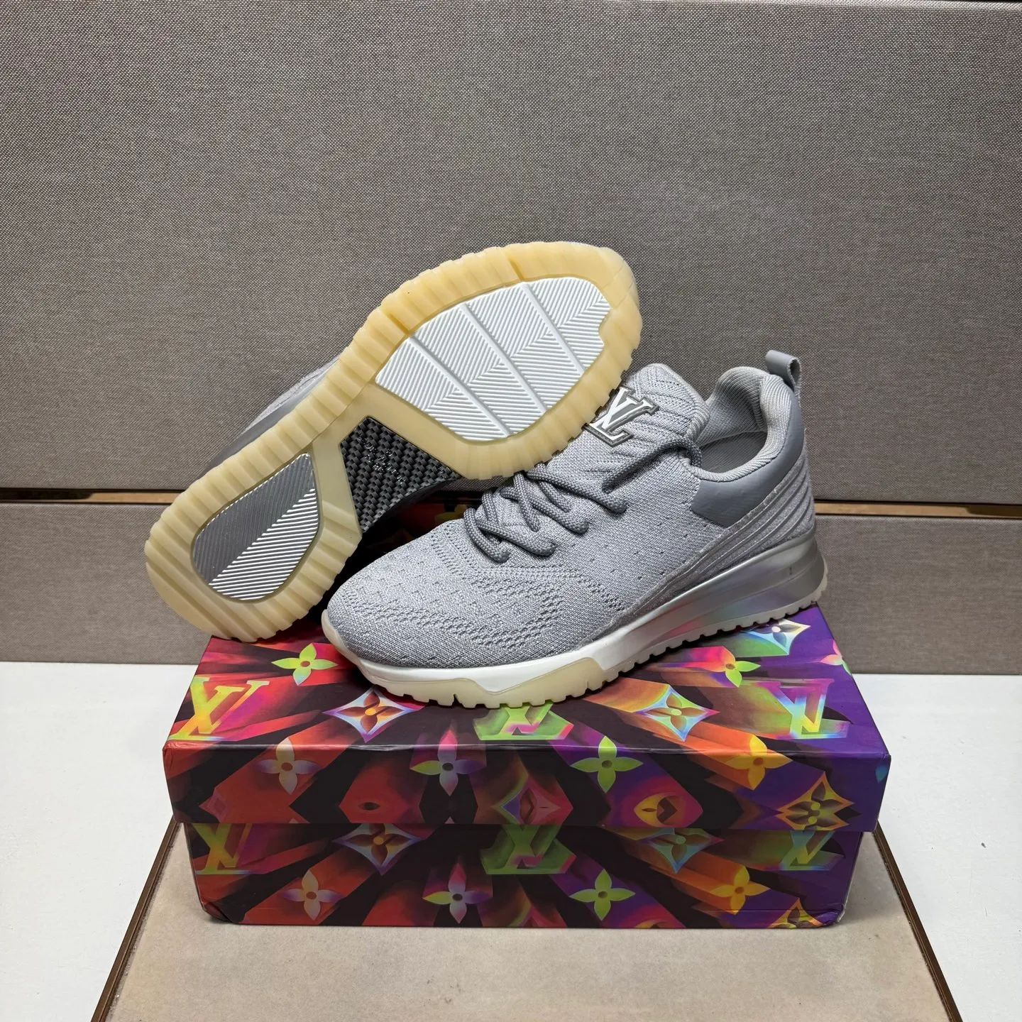 ⬛️Men's shoes 💰p480 [LV～] Men's casual shoes 2025z cabinet sales simultaneously 🔶Size: 38-44 #️⃣ 🔷4 colors🔜The upper is made of multi-material splicing➕Mesh lining, comfortable and breathable, sole: original comfortable and wear-resistant outsole, ⚠️real thing📱photographed🎬real thing is better📢📢📢